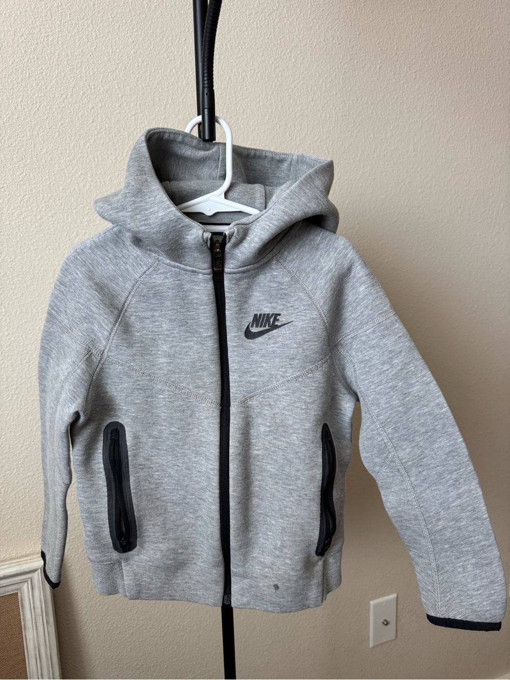 Nike Tech Fleece Kids' Gray Full-Zip Hoodie